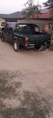 used nissan hardbody