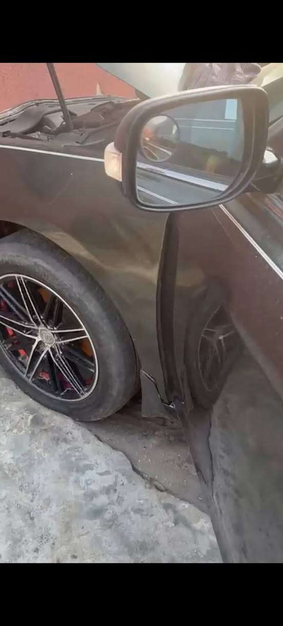 A picture of Toyota Camry 2011