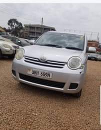 A picture of Toyota Sienta 2006 for sale Tell 0709350559 0775109288 Price 18.5m