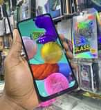 A picture of Samsung A51 Gb128 O6I2O4IO5O