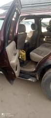 A picture of Nissan pathfinder