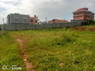 A picture of 35 decimals for sale in kira Nsasa very good neighborhood