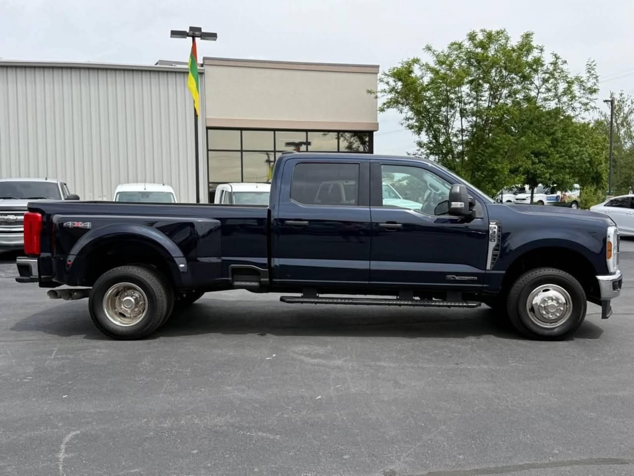 A picture of FORD 4X4