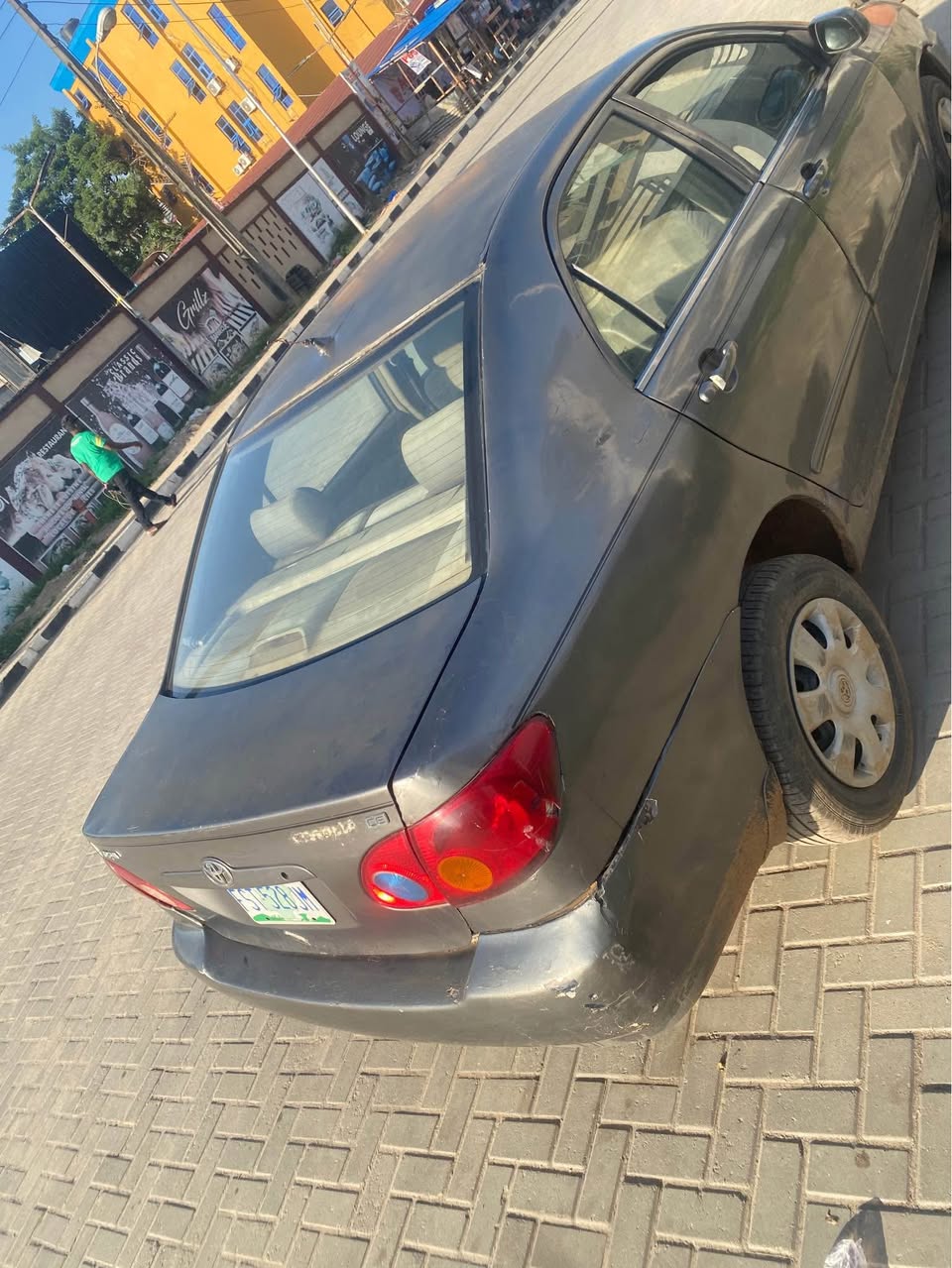 A picture of Corolla 04