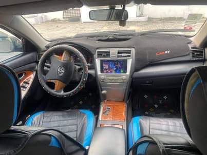 A picture of 2009 TOYOTA CAMRY XLE