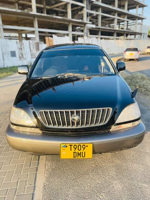 toyota harrier