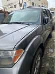 A picture of Nissan pathfinder 2006
