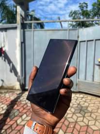 A picture of SAMSUNG NOTE 10