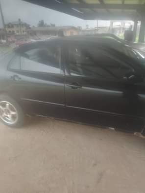 A picture of Toyota Corolla direct 04 on first body Good engine Gear