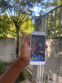 A picture of Oppo A57