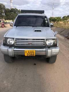 used mitsubishi pajero