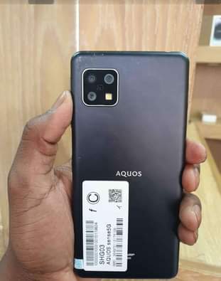 A picture of AQUOS SENSE 5G MPYA WIKI FULL CHARGER TYPES C