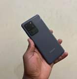 A picture of Samsung S20 Ultra