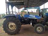 A picture of Tractor new Holland