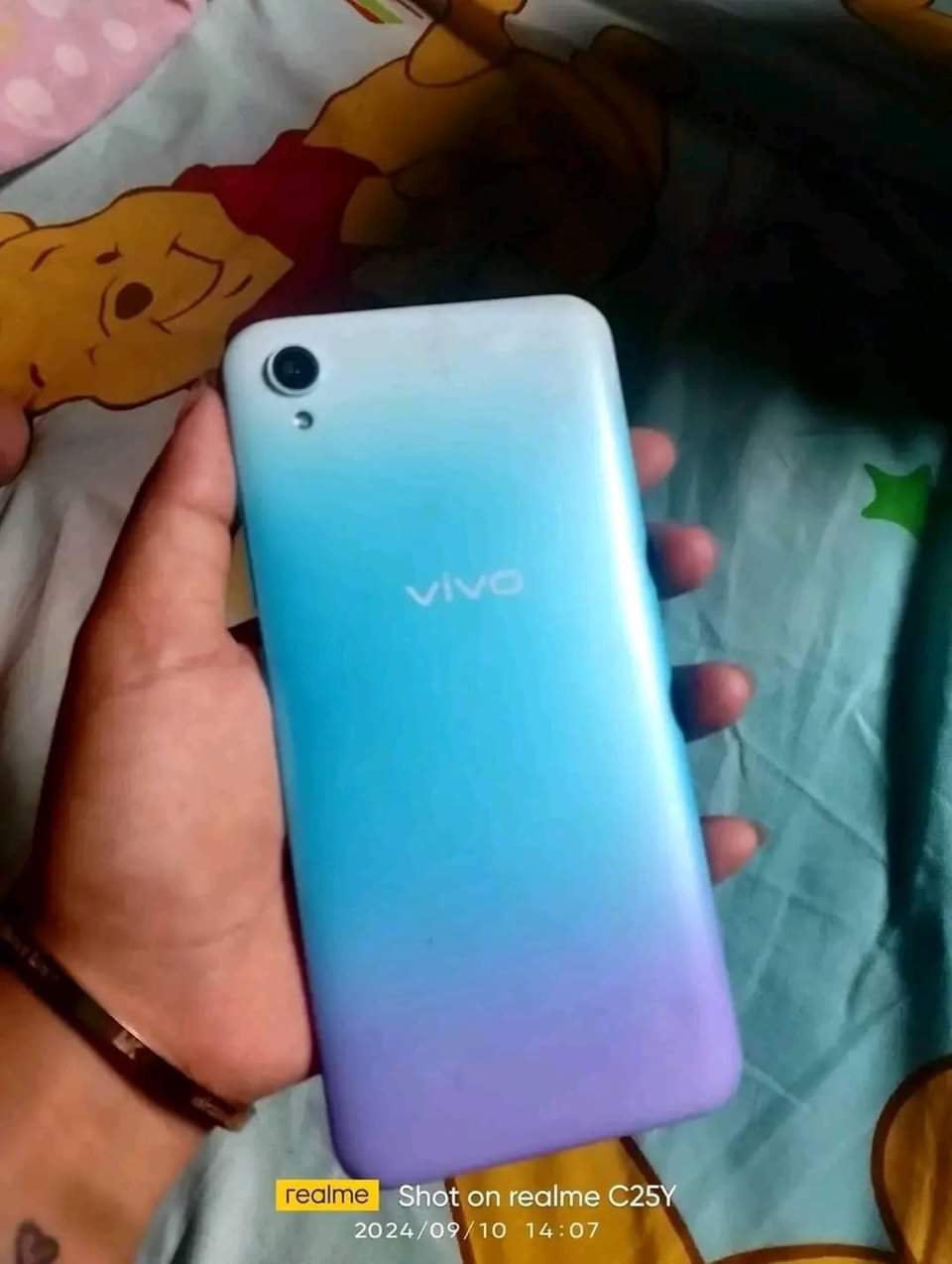 A picture of Vivo y1s 0614322898
