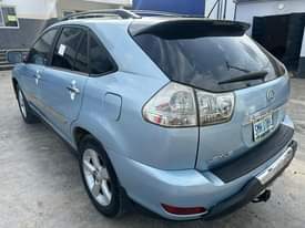 A picture of 2005 Lexus Rx 330
