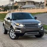 A picture of 2017 Range Rover Evogue Yes