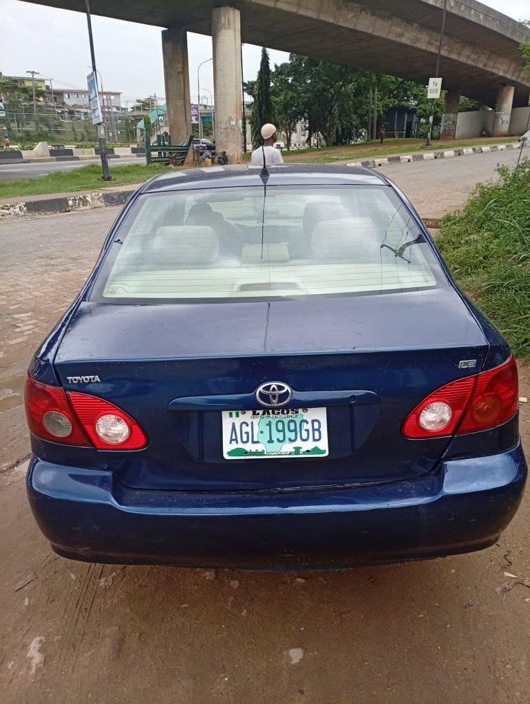 A picture of Toyota Corolla 2006