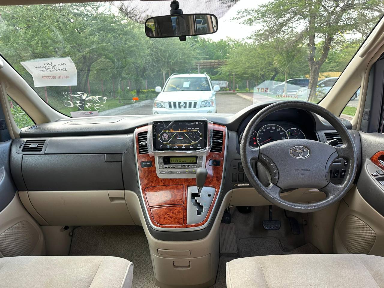 A picture of PRICE BEI 25.8M REGISTRATION TOYOTA ALPHARD CHASSIS YEAR 2005 ENGINE