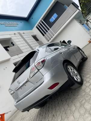 A picture of LEXUS RX350 YEAR 2011