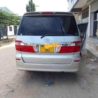 toyota alphard