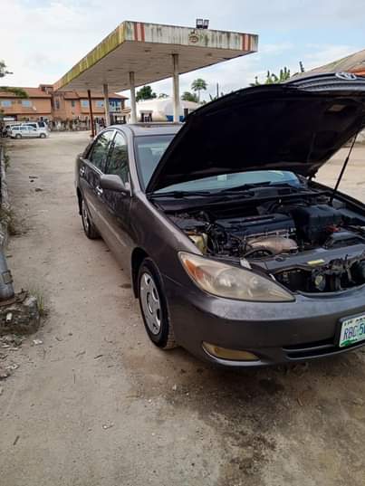 A picture of Toyota Camry 2004
