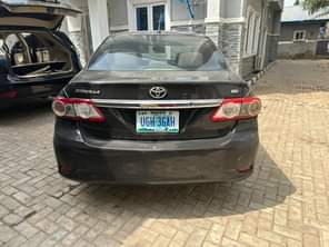 A picture of Extremely clean 2012 Toyota Corolla with ac gear and engine