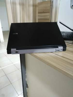 A picture of DELL LATITUDE E6400