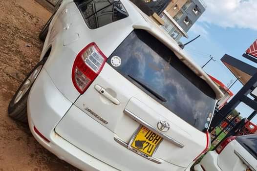 A picture of Toyota Vanguard 7 Seater 0780260939