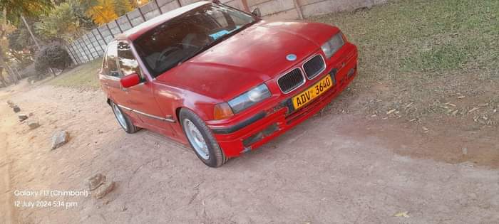 classifieds/cars bmw