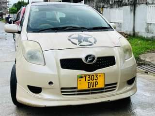 A picture of Toyota Vitiz