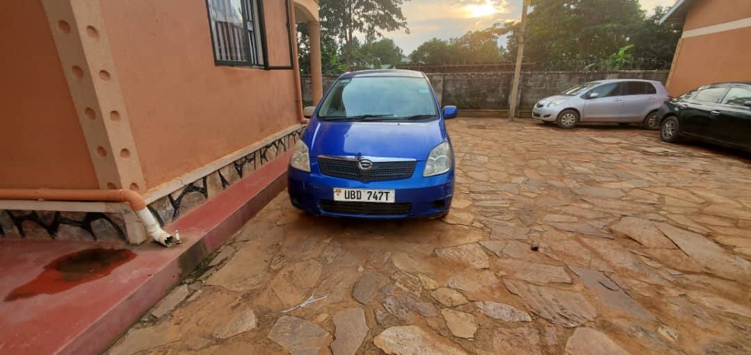 A picture of Toyota corolla spacio