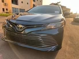 A picture of Camry 2018