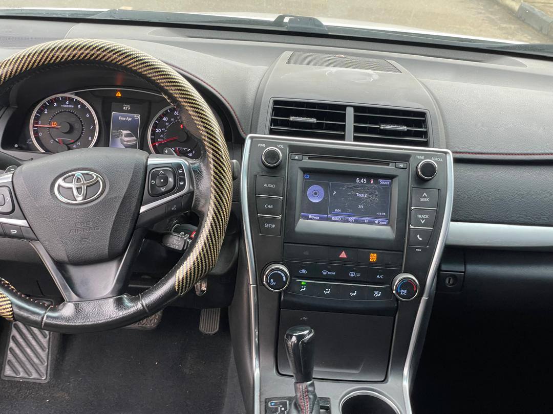 A picture of Toyota camry 2016
