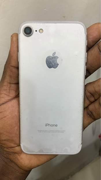 A picture of IPHONE 7 GB32