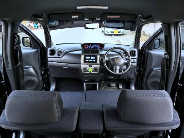 A picture of Toyota Bb Bei yake 12 5m 0653 323677