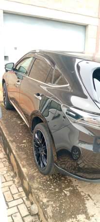 A picture of 2014 Toyota Harrier hybrid