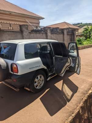 A picture of Toyota Rav 4