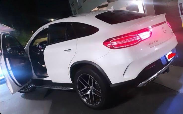 A picture of Mercedes Benz gle 2024 model