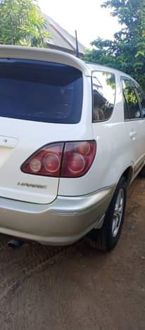 A picture of  TOYOTA_HARRIER_0620356906