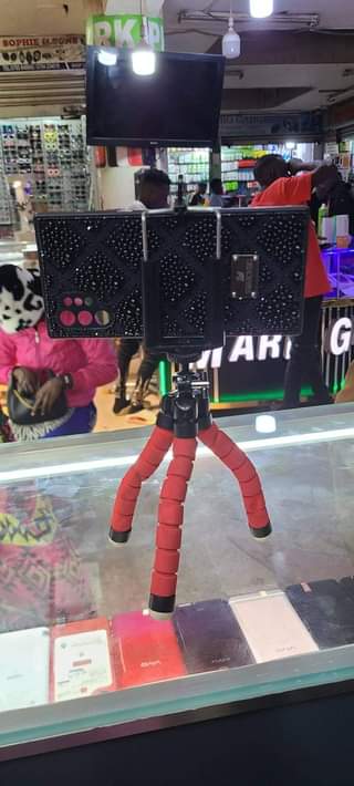 A picture of Phone accessories