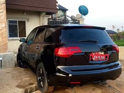 A picture of Also Acura MDX 08 I m the direct owner Price