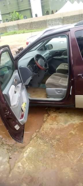 A picture of TOYOTA SIENNA FOR SALE PURE FIRST BODY PAN NOTE THE