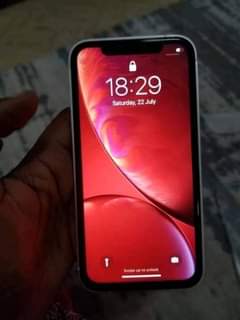 A picture of Iphone 13 pro mpya kabisa bei 1 1m