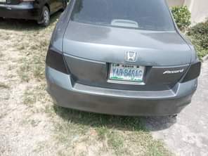 A picture of 2009 Honda Accord Engine has noise Gear and ac is