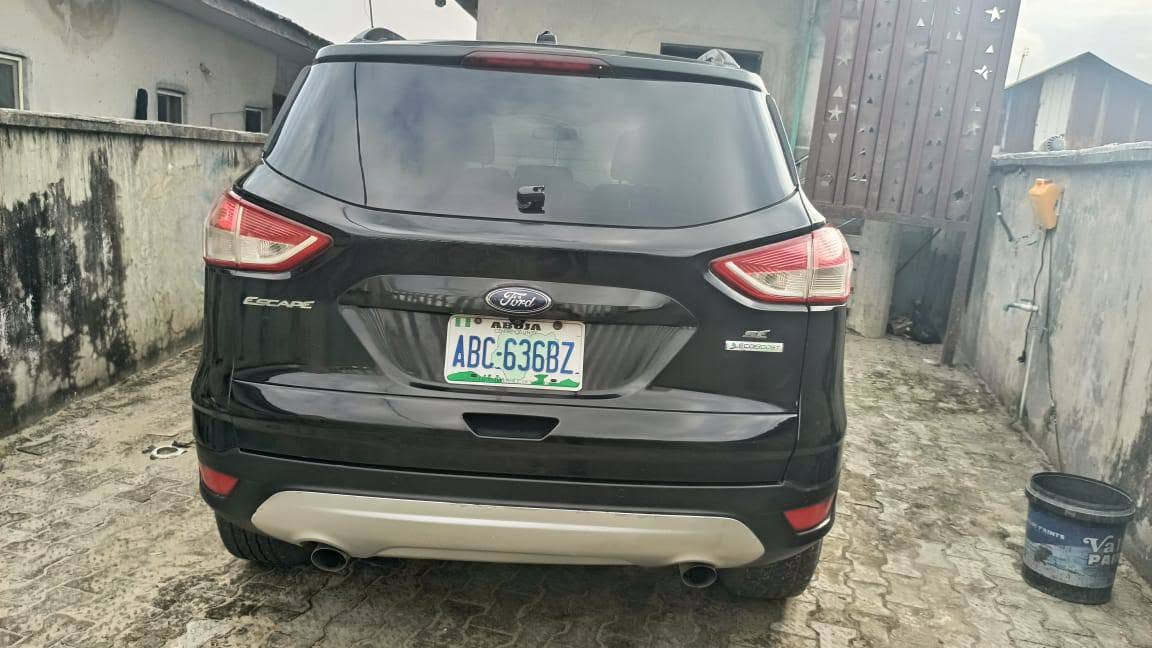 A picture of 2014 Ford Escape register