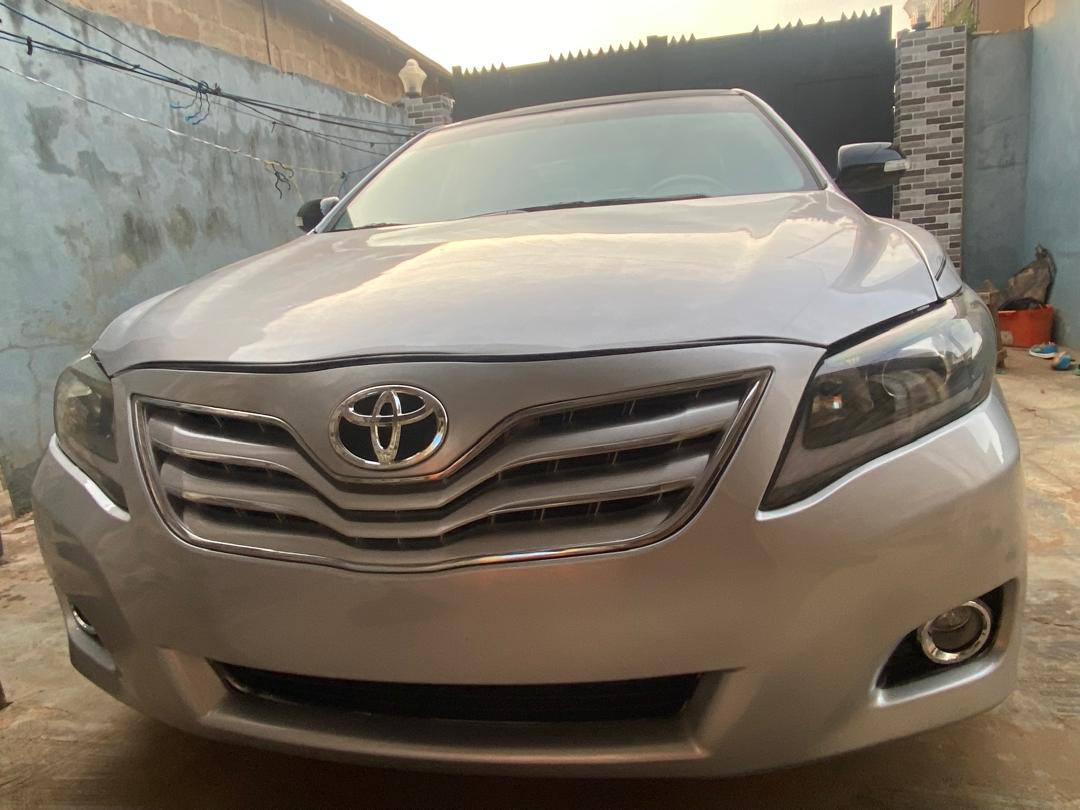A picture of Camry 2009 First body