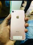 A picture of Clean Iphone 7 32gb