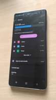 A picture of samsang s10