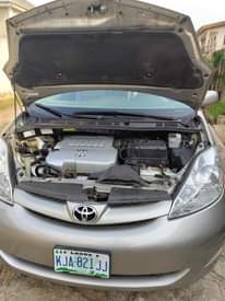 A picture of 2008 TOYOTA SIENNA XLE
